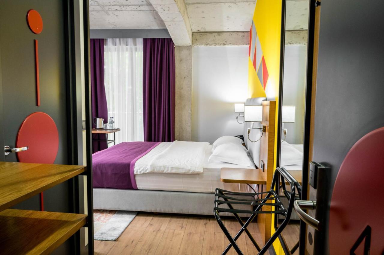 Hotel Adora 트빌리시 외부 사진