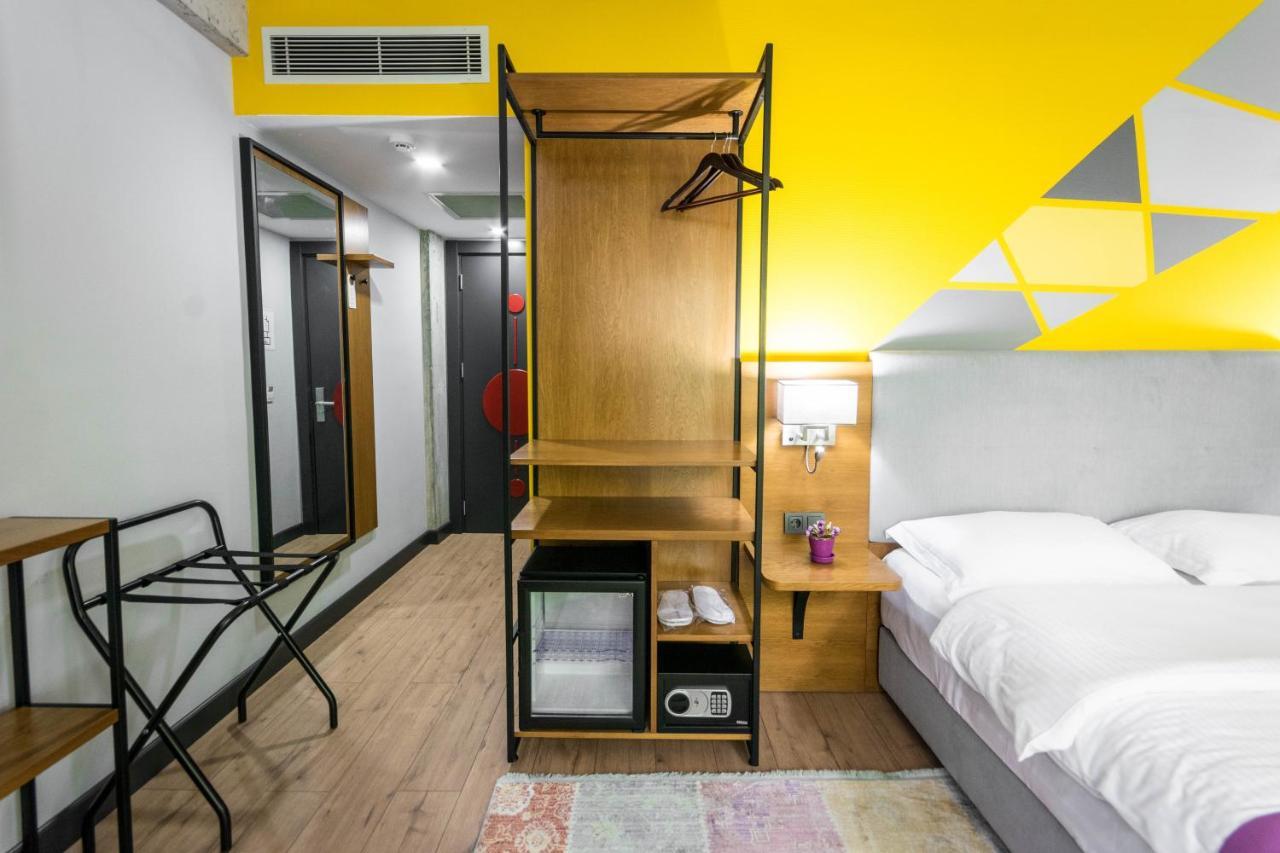 Hotel Adora 트빌리시 외부 사진